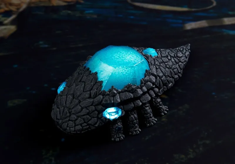 Get All The Highest Level Weapons With A Dark Souls Crystal Lizard That Lights Up