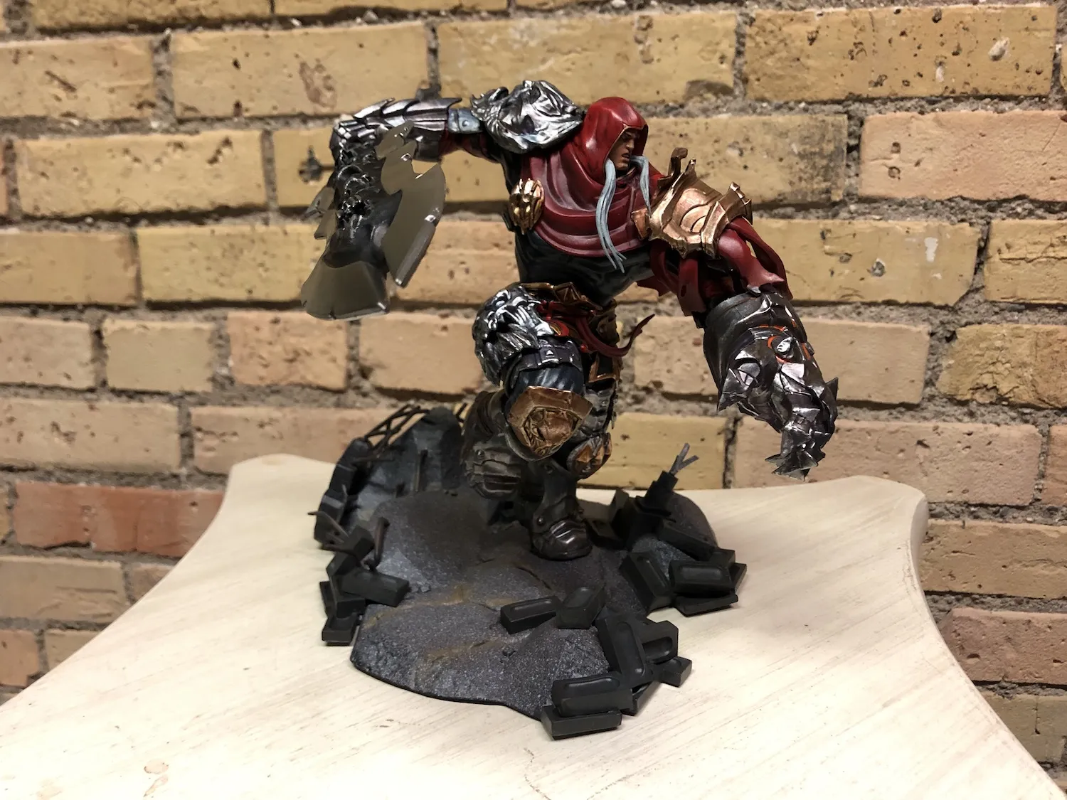 Unboxing The Darksiders III Apocalypse Edition