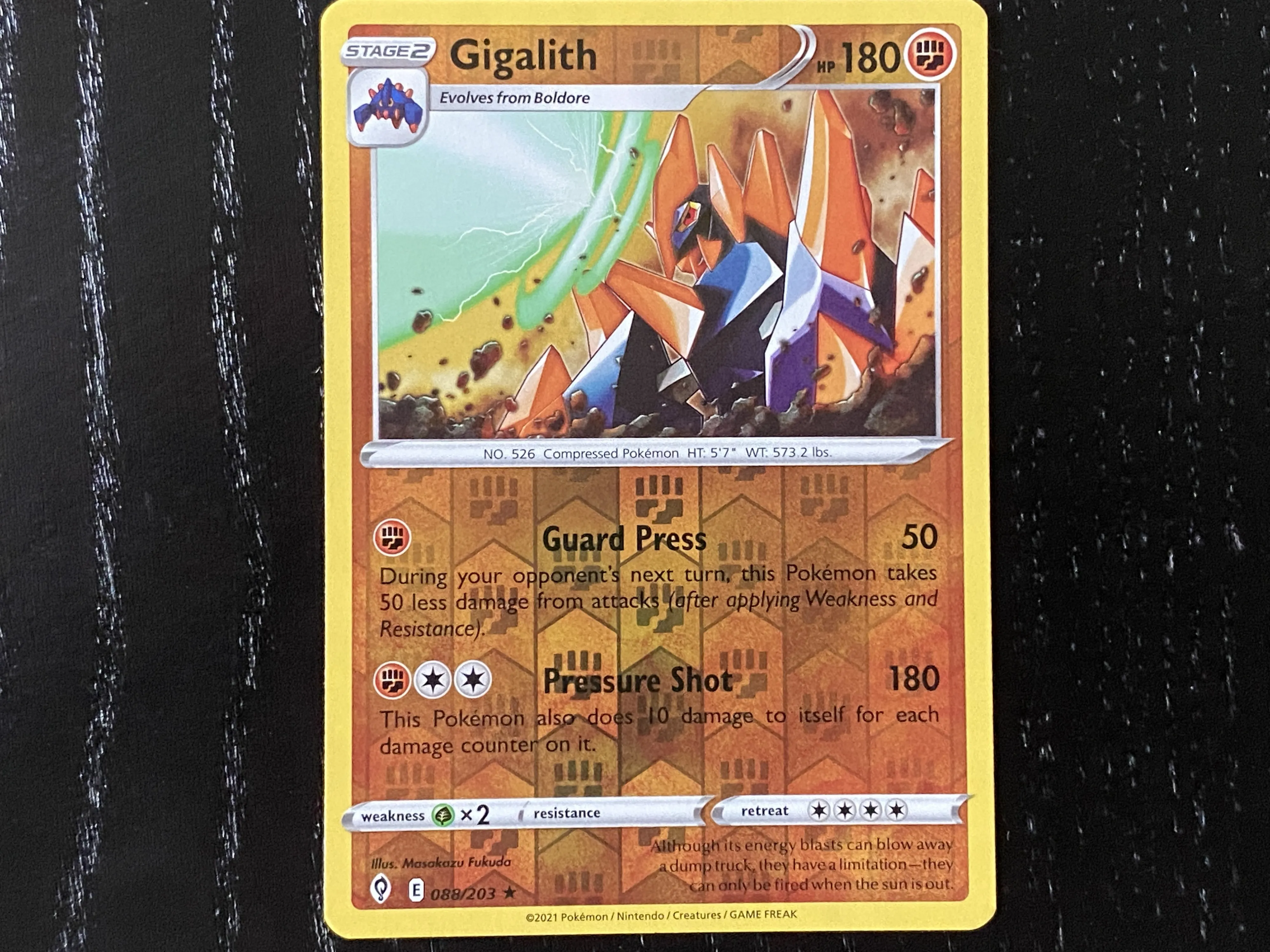 Pokémon Sword & Shield – Evolving Skies: The Coolest Cards We Pulled From Boosters Packs