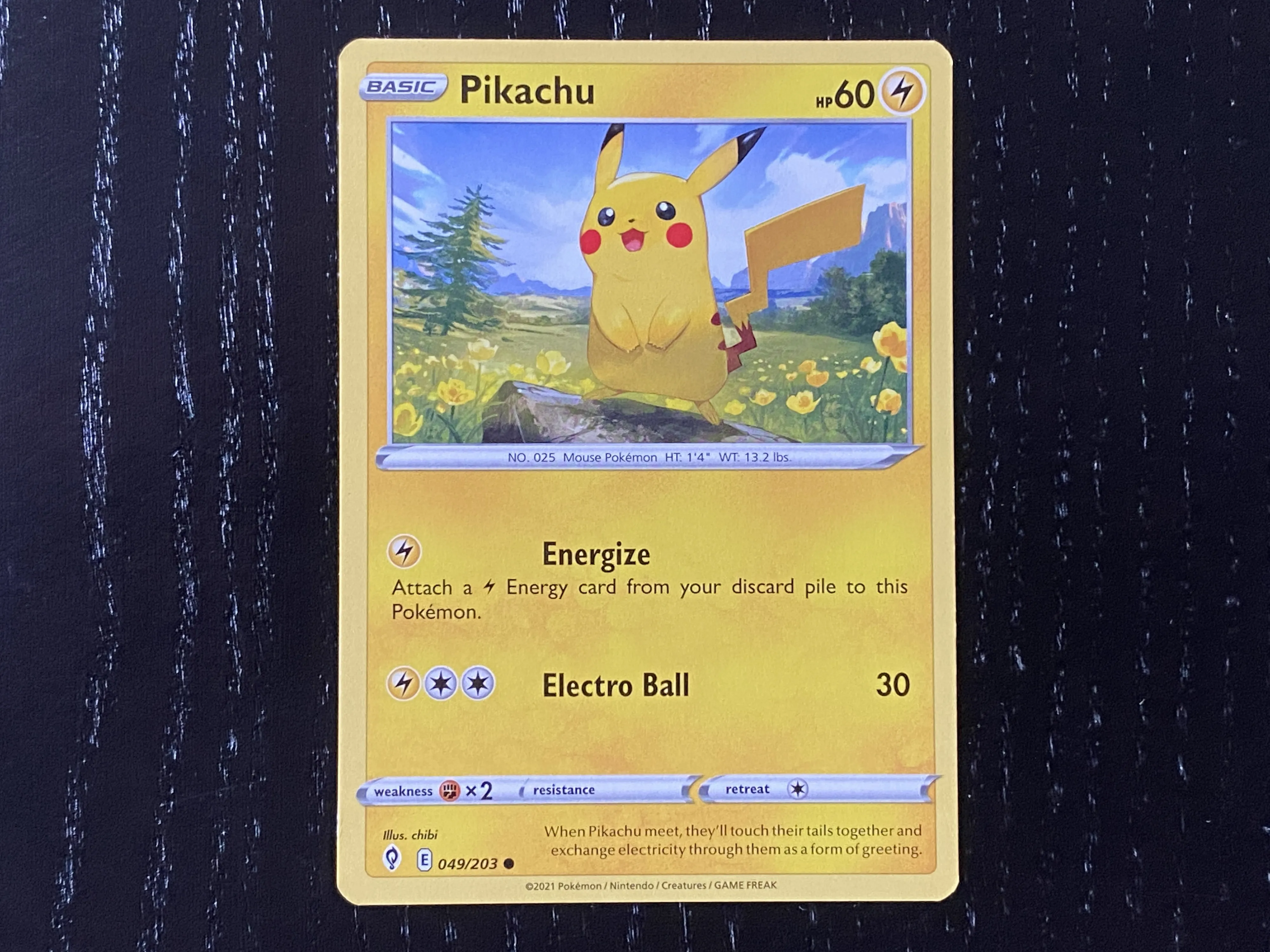 Pokémon Sword & Shield – Evolving Skies: The Coolest Cards We Pulled From Boosters Packs