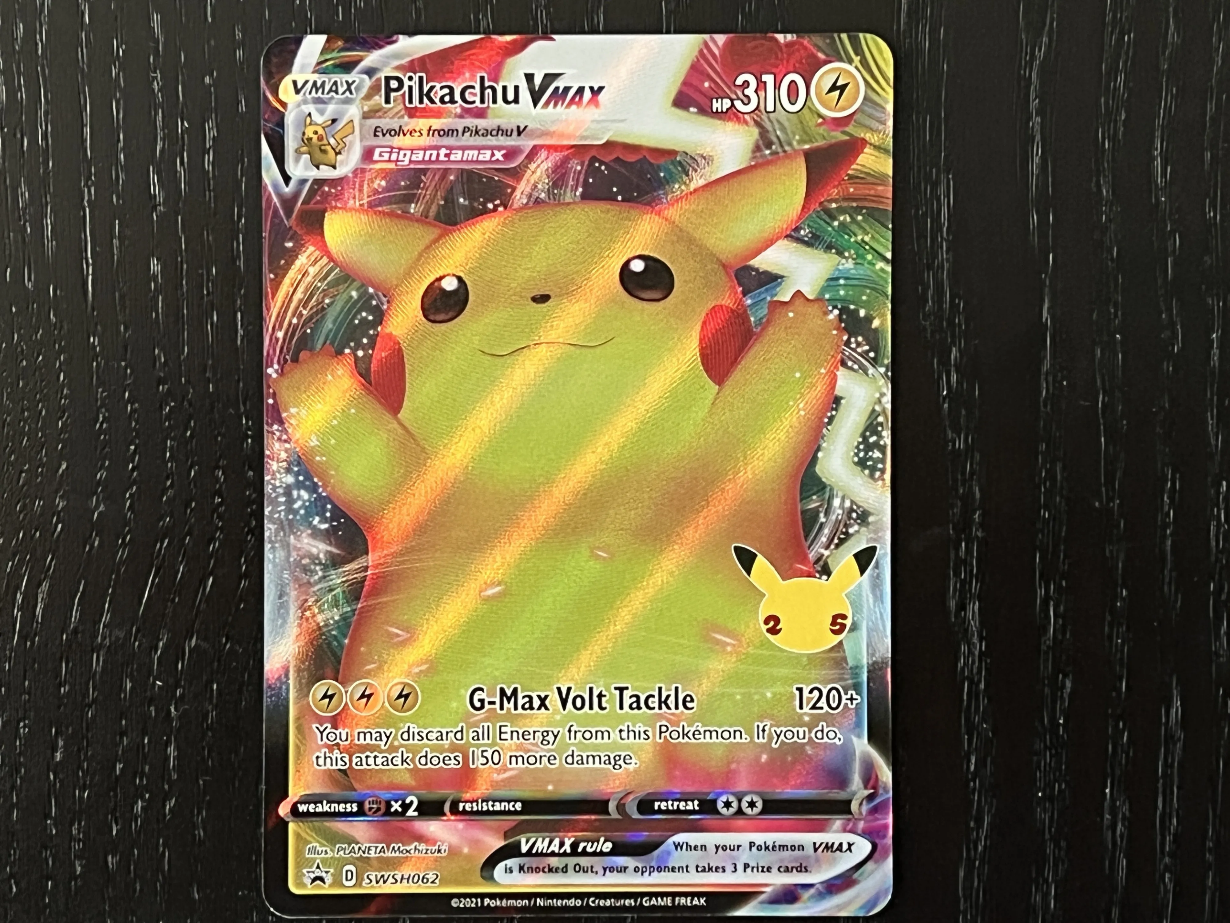 Pokémon Trading Card Game Celebrations – Unboxing And The Coolest Cards We Pulled