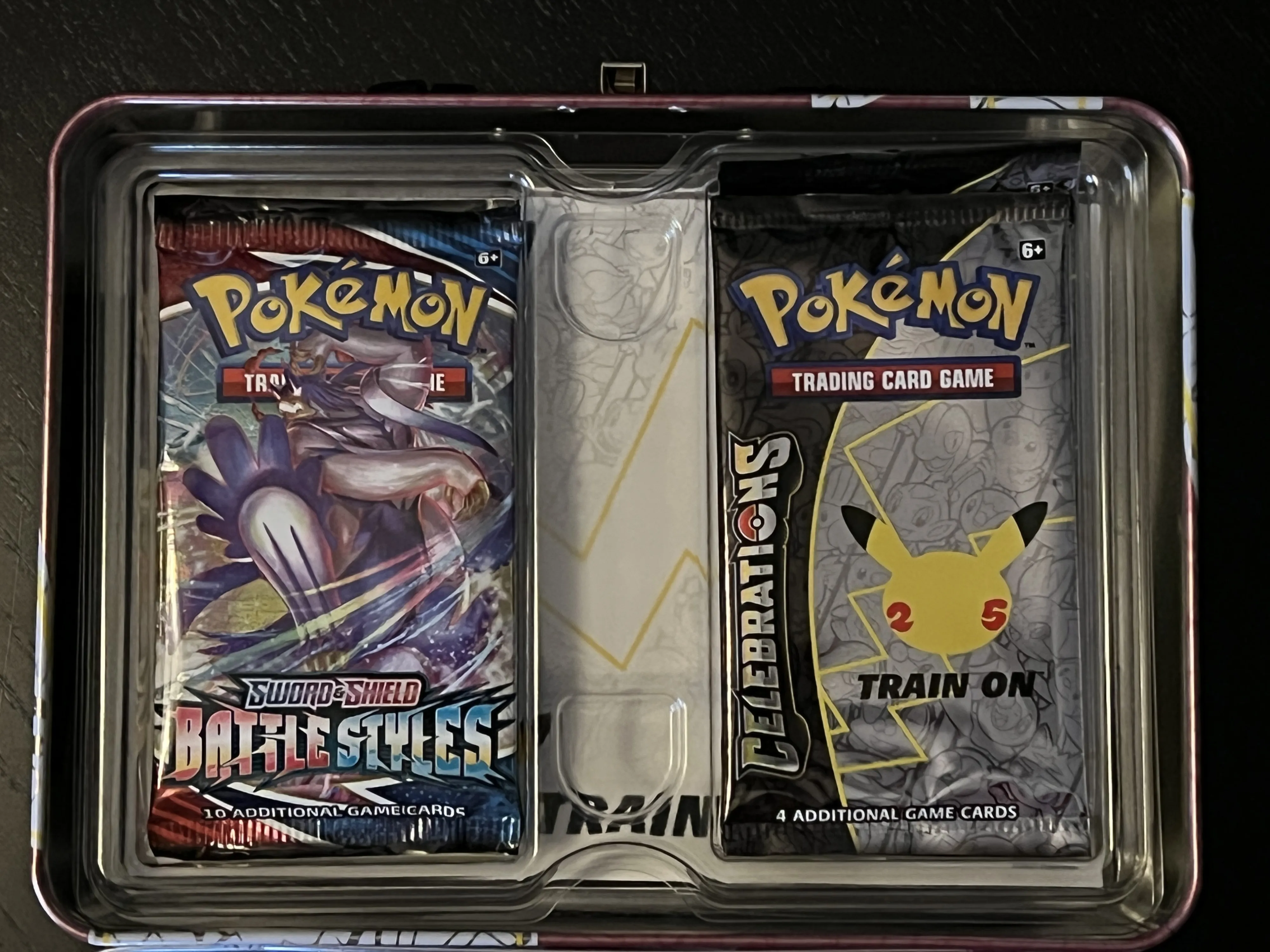 Pokémon Trading Card Game Celebrations – Unboxing And The Coolest Cards We Pulled