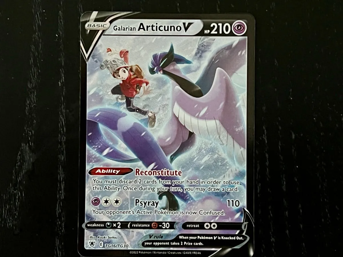 Pokémon TCG: Sword & Shield – Astral Radiance | The Coolest Cards We Pulled From Booster Packs