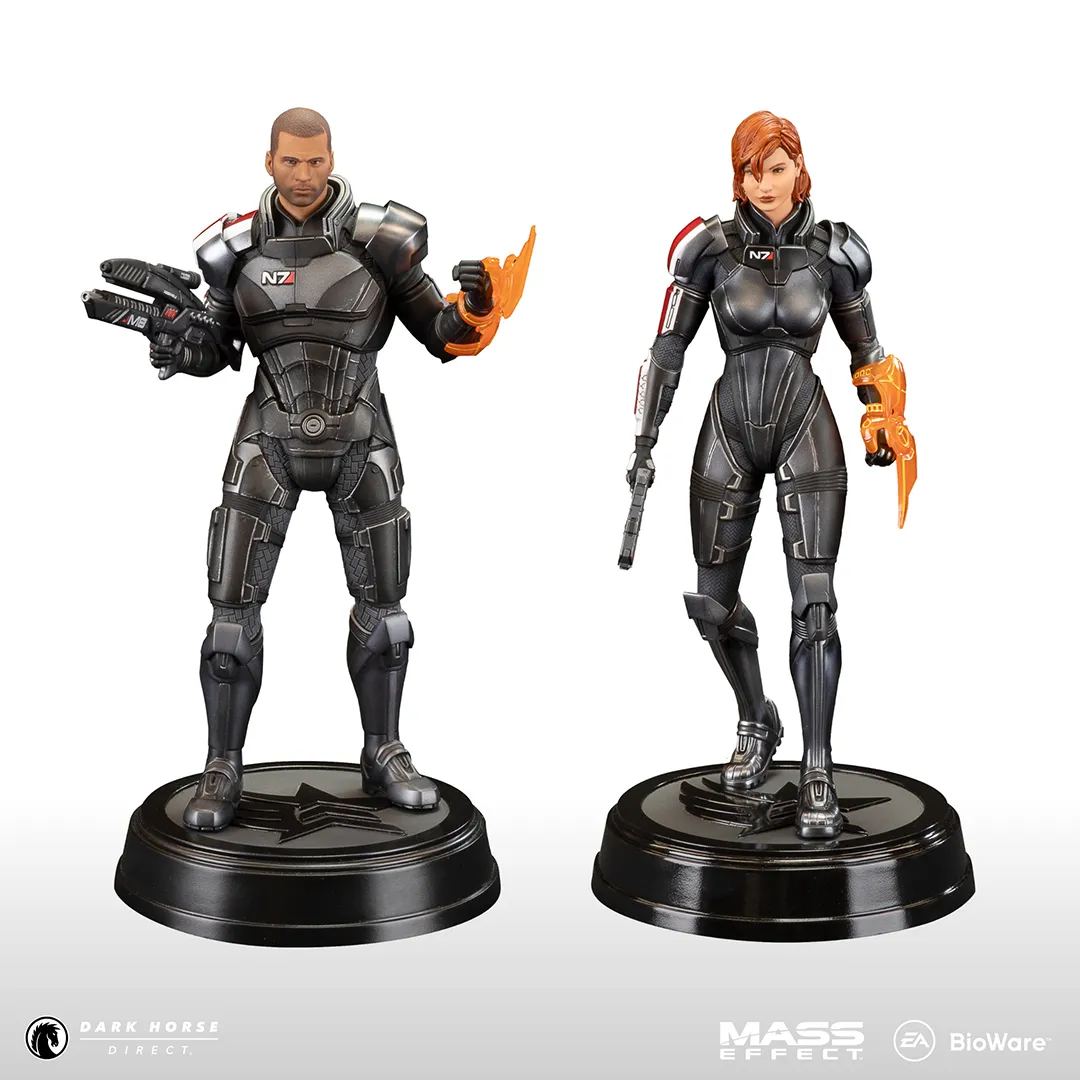 Exclusive – Dark Horse Reveals New Mass Effect Commander Shepard Statues