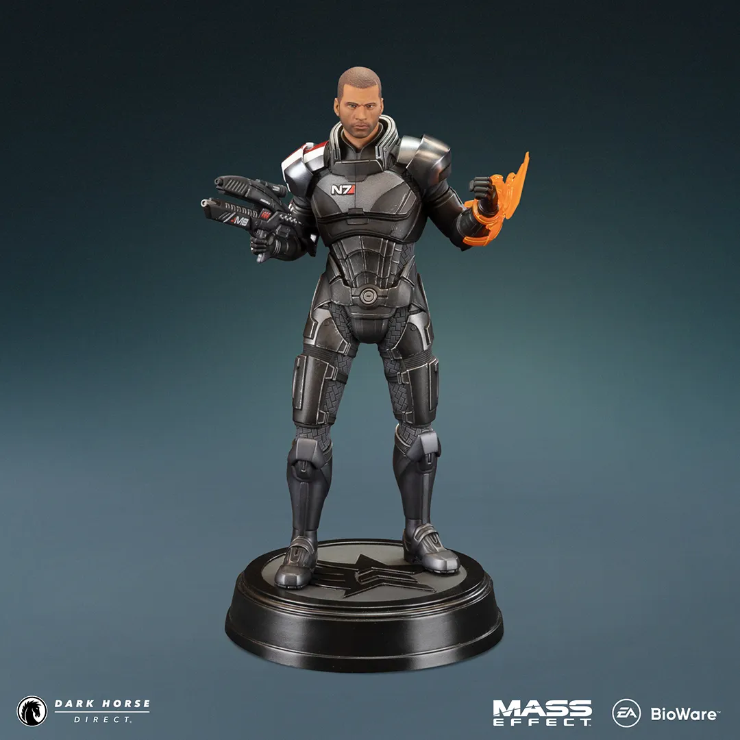 Exclusive – Dark Horse Reveals New Mass Effect Commander Shepard Statues