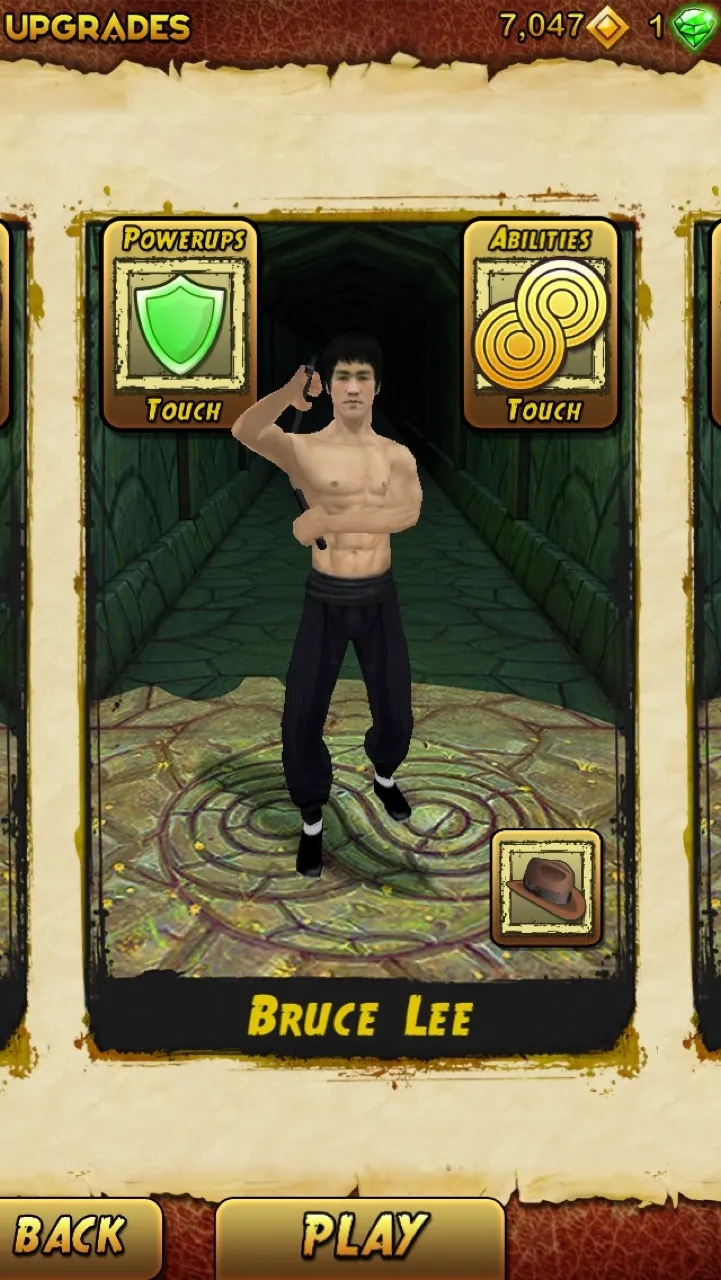 Bruce Lee Gets Some Exercise In Temple Run 2